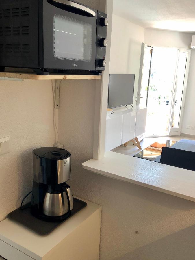 Apartment Newly Renovated Aircond-Wifi-Pool-Sea View-150M To Beaches- แซงเตกูลฟ์ ภายนอก รูปภาพ